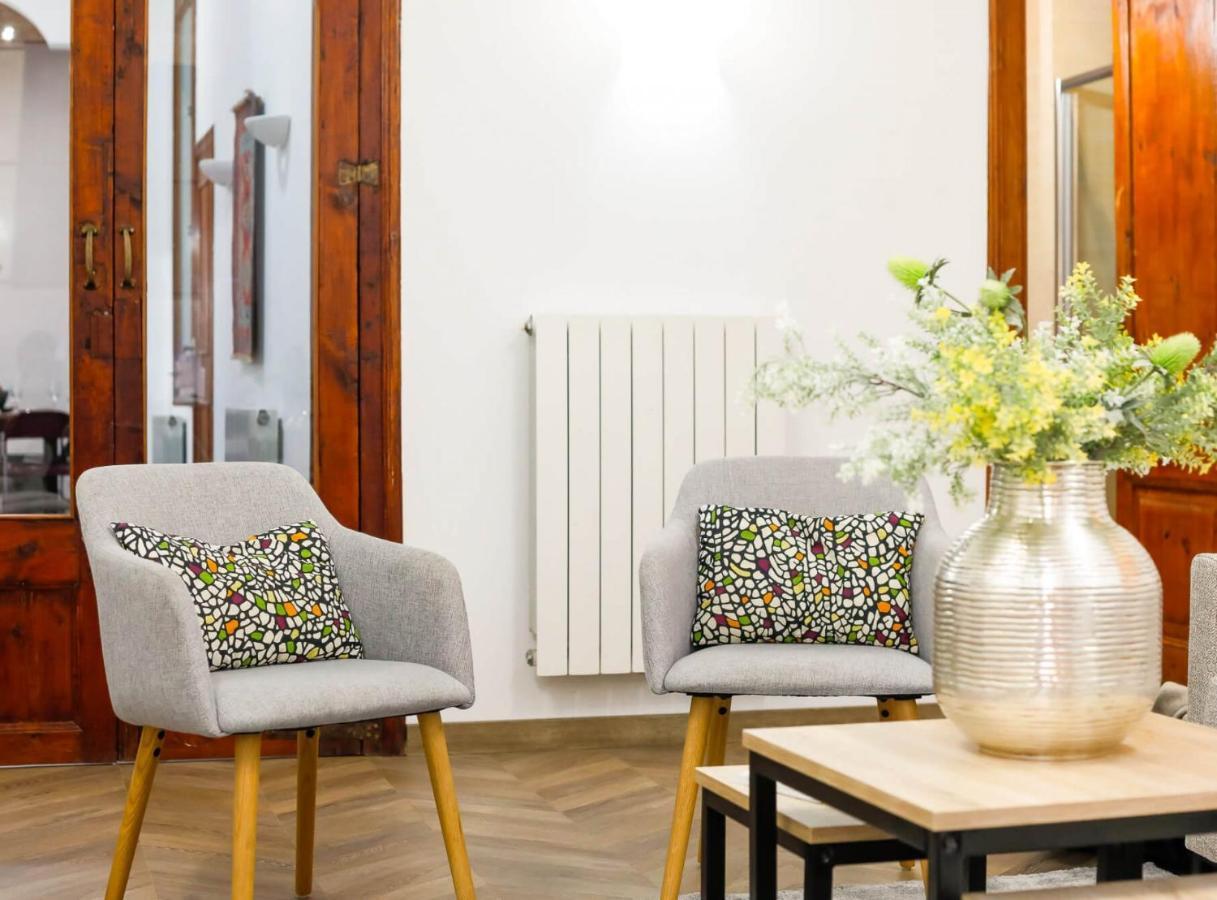 Great Spacious Apartment In The Gothic Quarter Barcelona Bagian luar foto