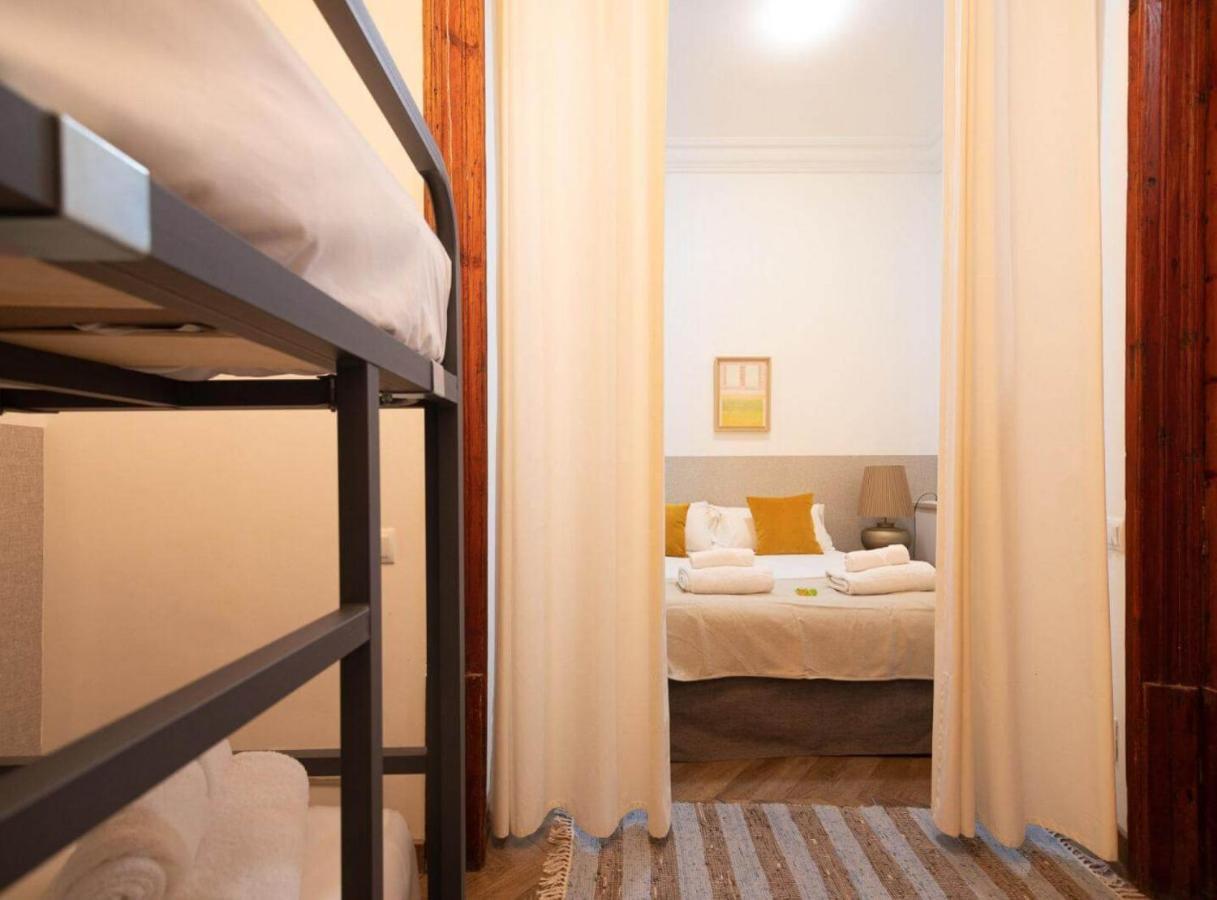 Great Spacious Apartment In The Gothic Quarter Barcelona Bagian luar foto